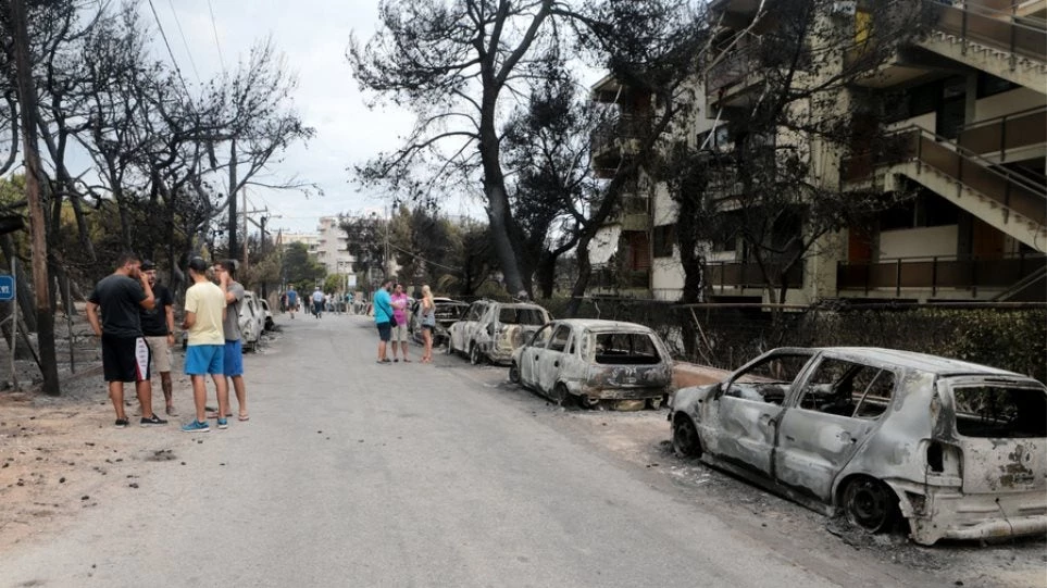 Μαρτυρία οικογένειας Γερμανών: «Έβρεχε φλόγες, τελικά όμως επιβιώσαμε»